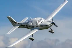 Dynam Cirrus SR22 V2 Trainer Silver RC Scale Plane 1400mm 55