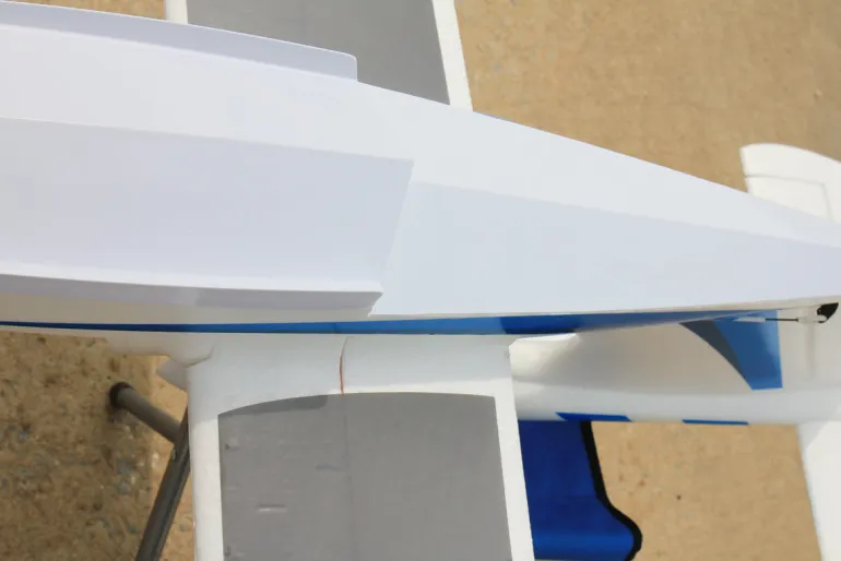 Dynam Seawind Blue RC Seaplane 1220mm Wingspan w/ Floats