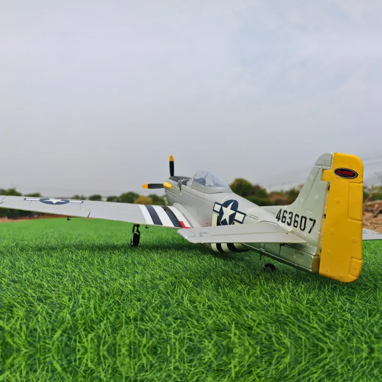 UK Stock Only! Dynam P-51 Mustang V2 Silver RC Warbird Plane 1200mm Wingspan w/ Flaps