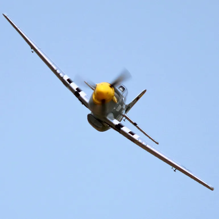 UK Stock Only! Dynam P-51 Mustang V2 Silver RC Warbird Plane 1200mm Wingspan w/ Flaps