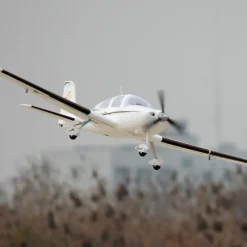 ✨🔄 Upgraded! Dynam Cirrus SR22 V3 Trainer 3S/4S White RC Scale Plane 1400mm Wingspan w/ Flaps