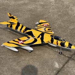 ✨🔄 Upgraded! Dynam Hawker Hunter 4S 70mm 12-Blade RC Beginner EDF Jet w/ Flaps